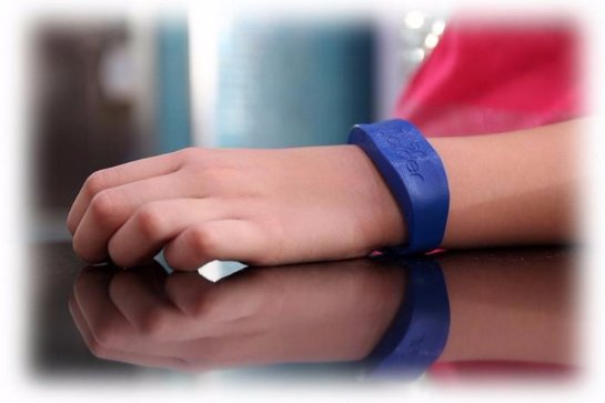 Создан «умный» браслет для детей-аллергиков