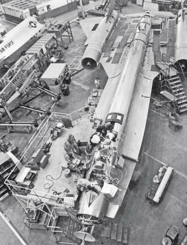 Закат знаменитого перехватчика: как появился и пропал американский самолет YF-12