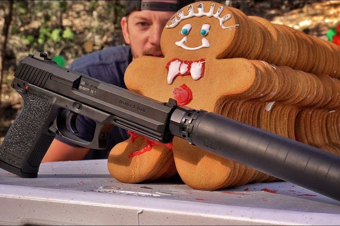 Тактический пистолет против пряничных человечеков: печеньки против пуль