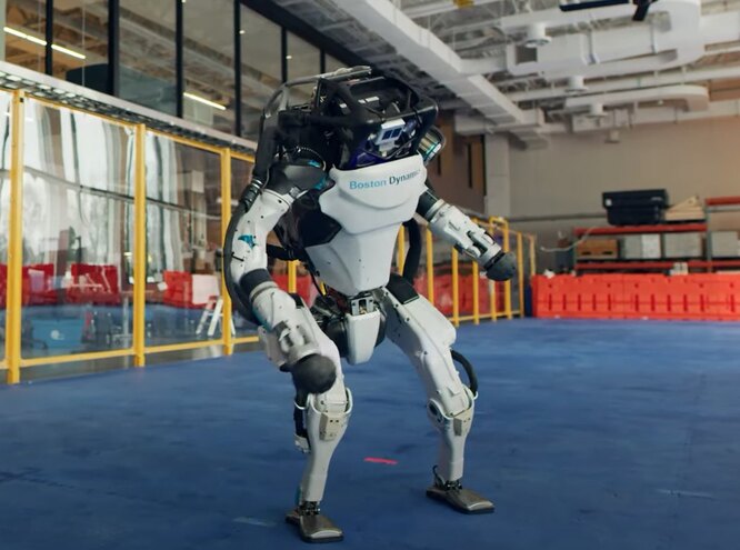 Гуманоидный робот ATLAS от Boston Dynamics может танцевать, прыгать и даже делать сальто