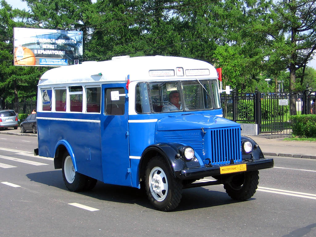 ГЗА-651: история создания легендарного  капотного автобуса