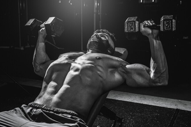Исследование: всего 3 секунды поднятия тяжестей в день может укрепить мышцы