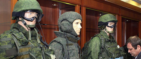Российская армия испытывает комплект экипировки «Ратник» Российская армия испытывает комплект экипировки «Ратник»