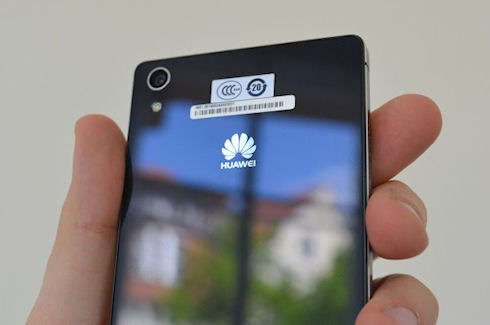Huawei Ascend P7 – «серьезный» флагман из Китая Huawei Ascend P7 – «серьезный» флагман из Китая