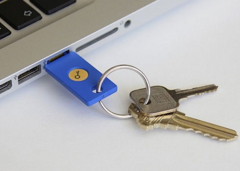 Защитой пользовательских аккаунтов займётся Google USB Security Key