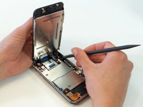 Что представляет из себя ремонт iPhone