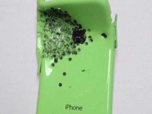 iPhone 5c спас британца от гибели
