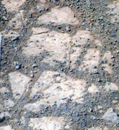 На фото с марсохода Opportunity обнаружен непонятный объект