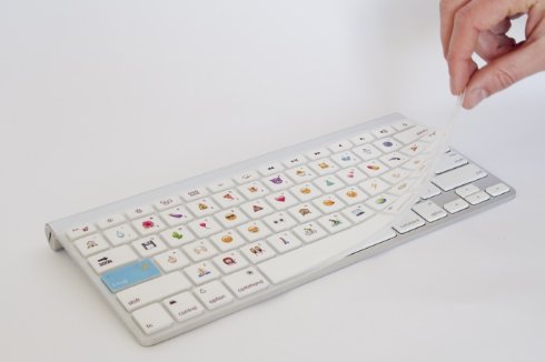 Для пользователей MacBook создали смайло-клавиатуру (Фото)